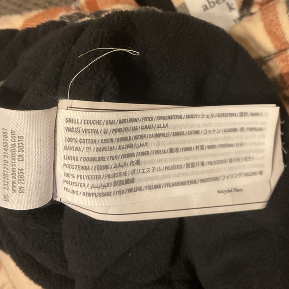 Abercrombie & Fitch Cream and Black Jacket kids 13/14 - Picture 5 of 5